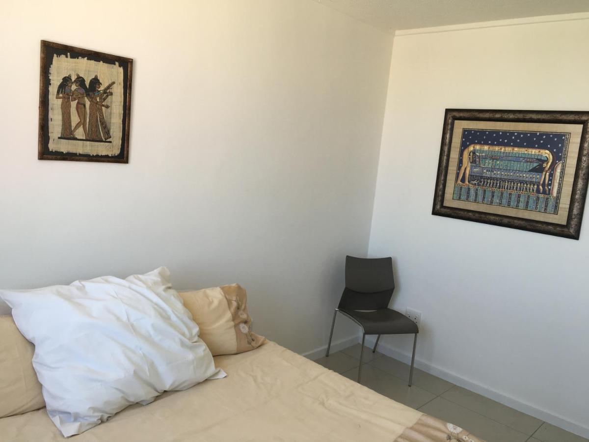 City Junction Apartment Windhoek Bagian luar foto